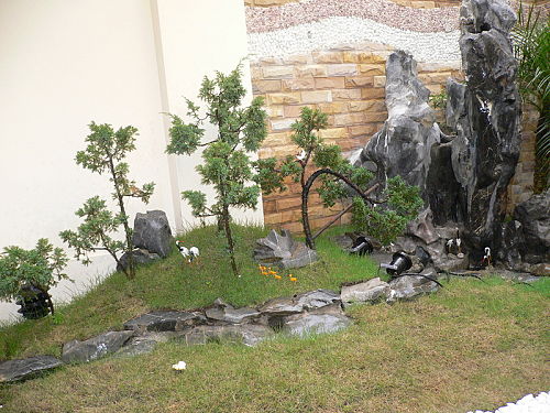 Nghệ thuật tranh đá trên tường